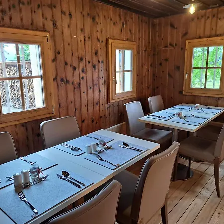Holzmeister Farma Sankt Jakob in Haus
