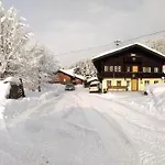 Holzmeister Sankt Jakob in Haus
