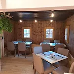 Holzmeister