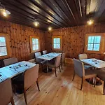 Holzmeister * Sankt Jakob in Haus